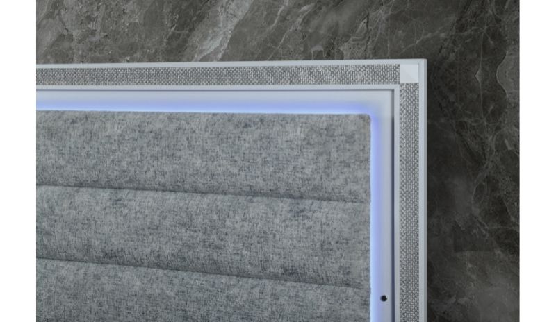 Soleil - 5 Piece Queen Bedroom Set - White