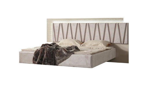 Delfano - Queen Bed