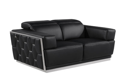 1111 - Leather Loveseat