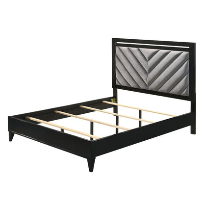 Chelsie - Bed