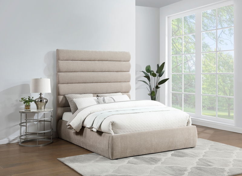 Adam - Chenille Fabric Bed With 70.5" Headboard