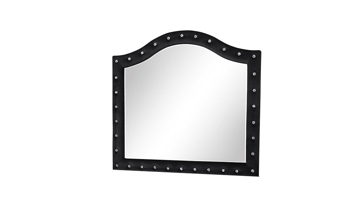 Black Hazel - Mirror