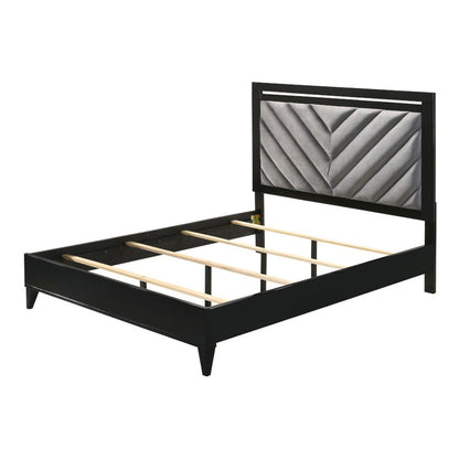 Chelsie - Bed