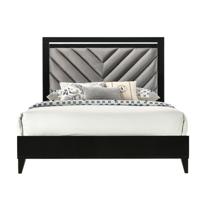 Chelsie - Bed