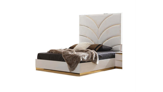 Laura - King Bed