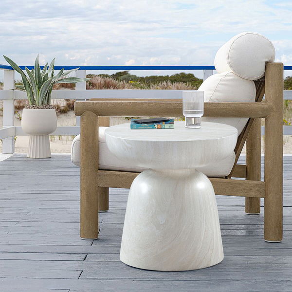 Avellino - Concrete End Table