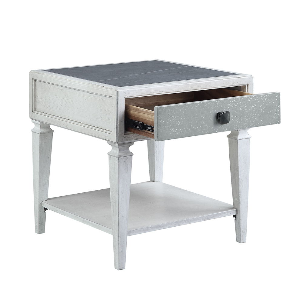 Katia - Table