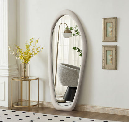 Holland - Mirror