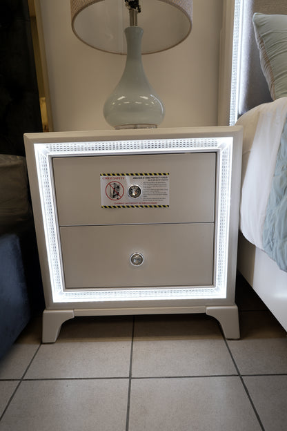 Salma Bedroom Set
