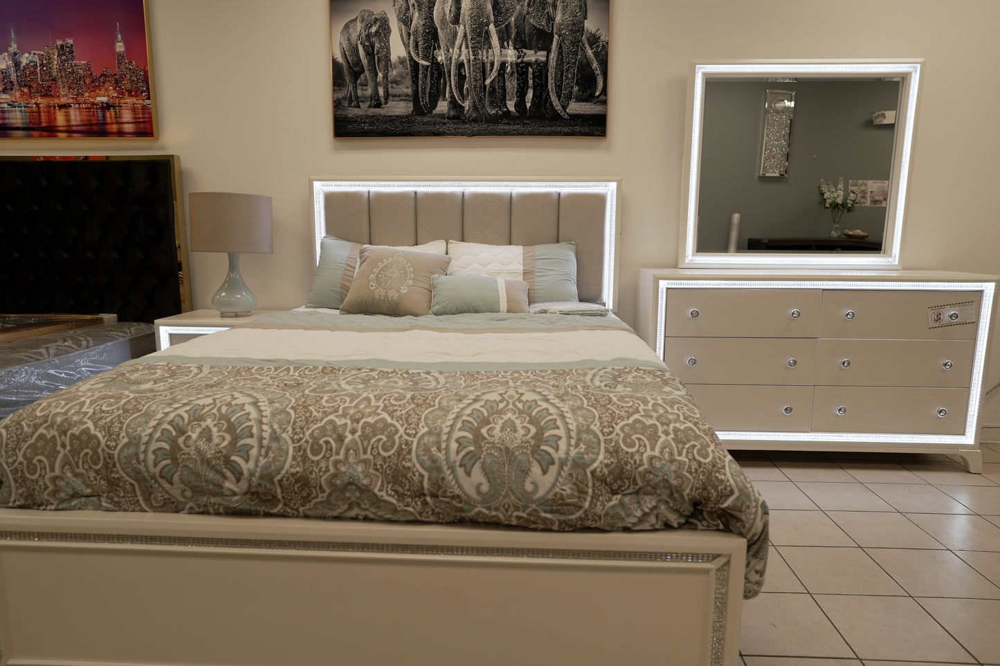 Salma Bedroom Set