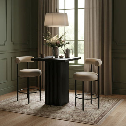 Belinda - Oak Veneer And Solid Wood Table