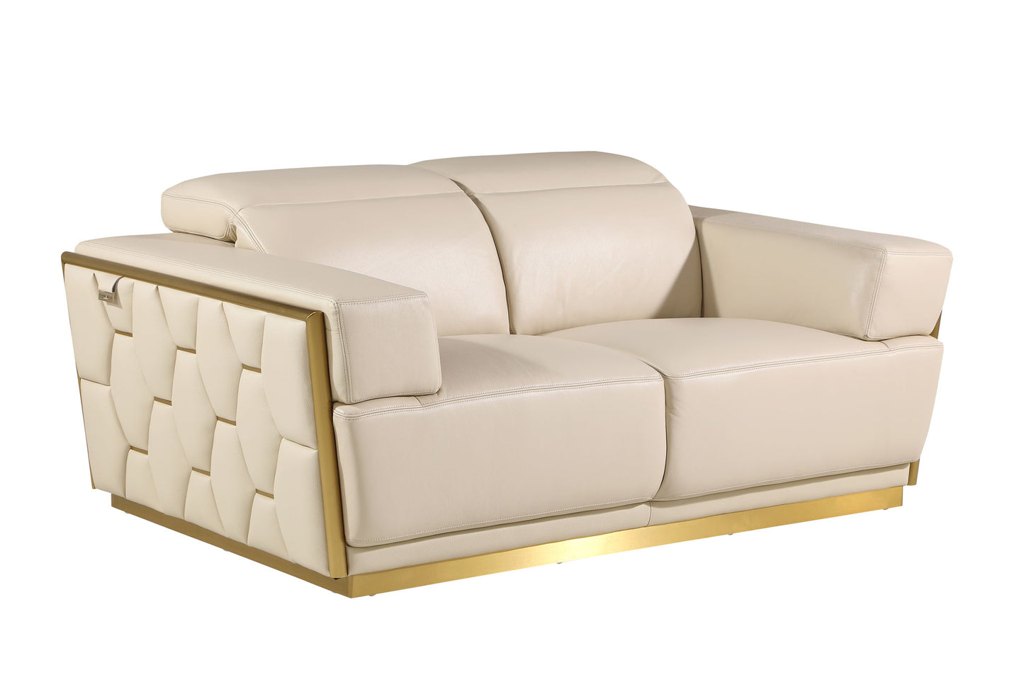 1111 - Leather Loveseat