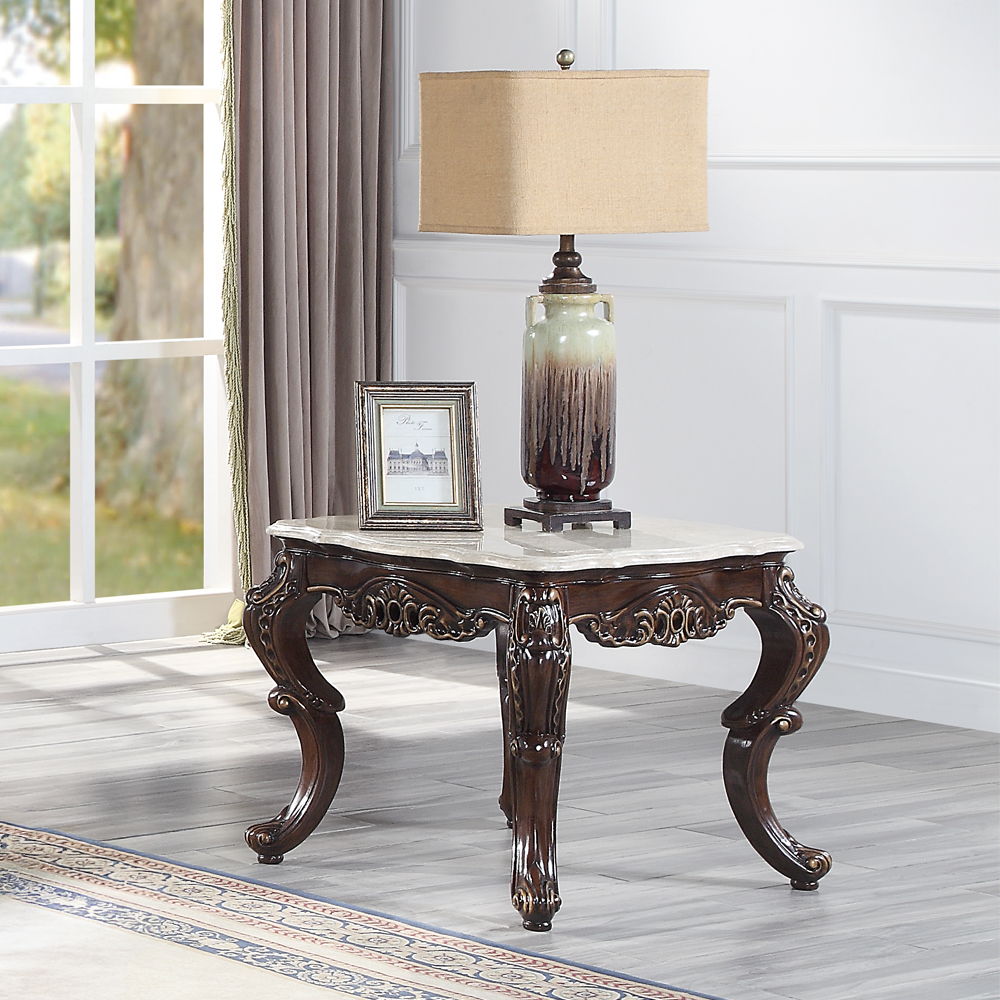 Benbek - Table