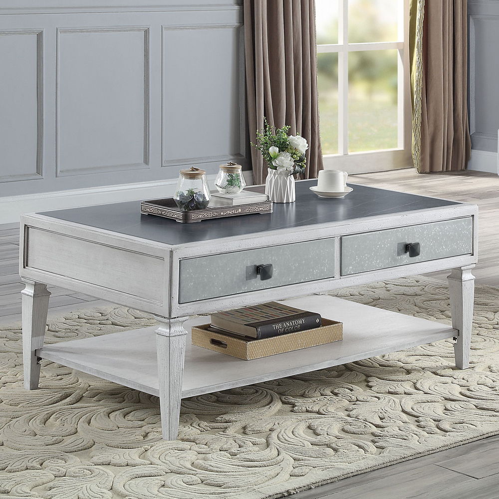 Katia - Table